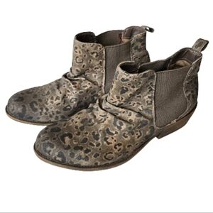 Billabong Sweet Surrender Ankle Booties  10M